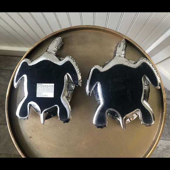 YANKEE CANDLE LARGE SEA TURTLE CANDLE HOLDER. S/2 - Picture 10 of 10